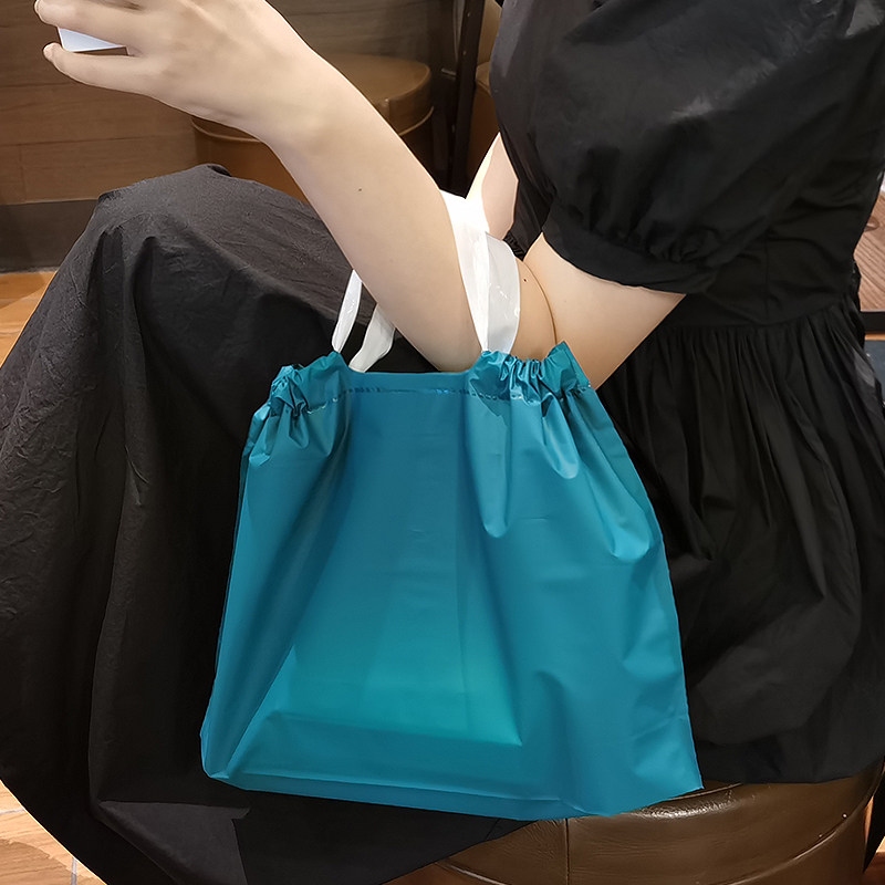 Clothing store bag gift bag delivery bag drawstring tie shopping plastic hand carry custom simple exquisite small