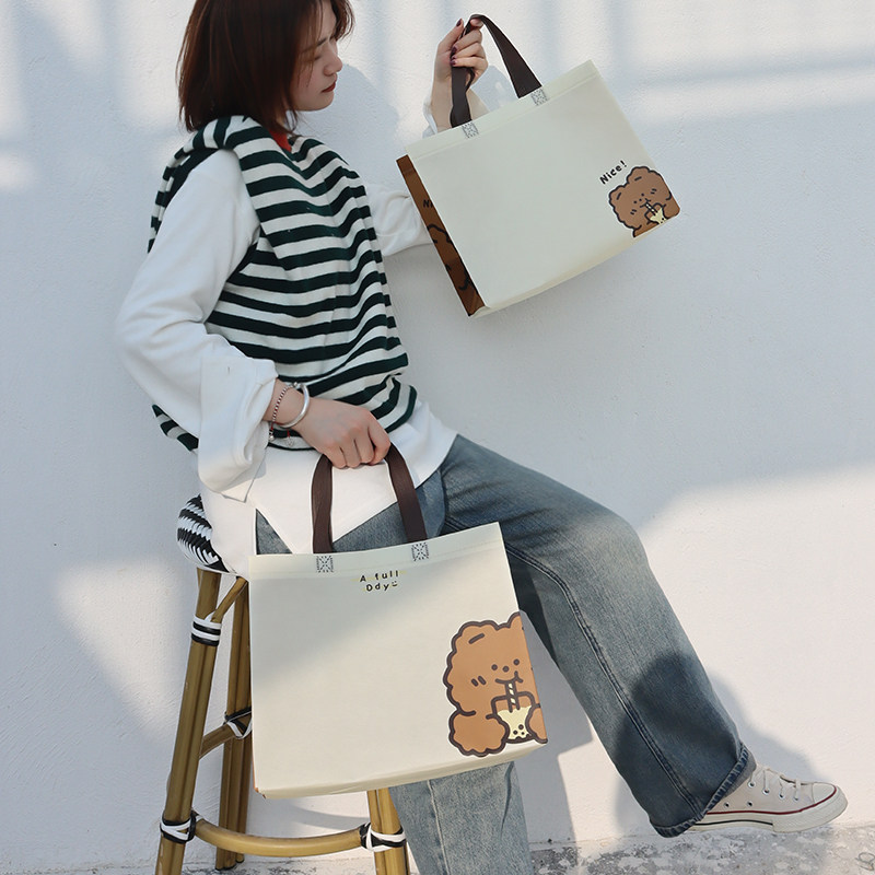 NICE Bear Film Unwoven Fabric Handbag Clothing Shop Bags Gift Shopping Bags Cartoon Cute Children Clothes