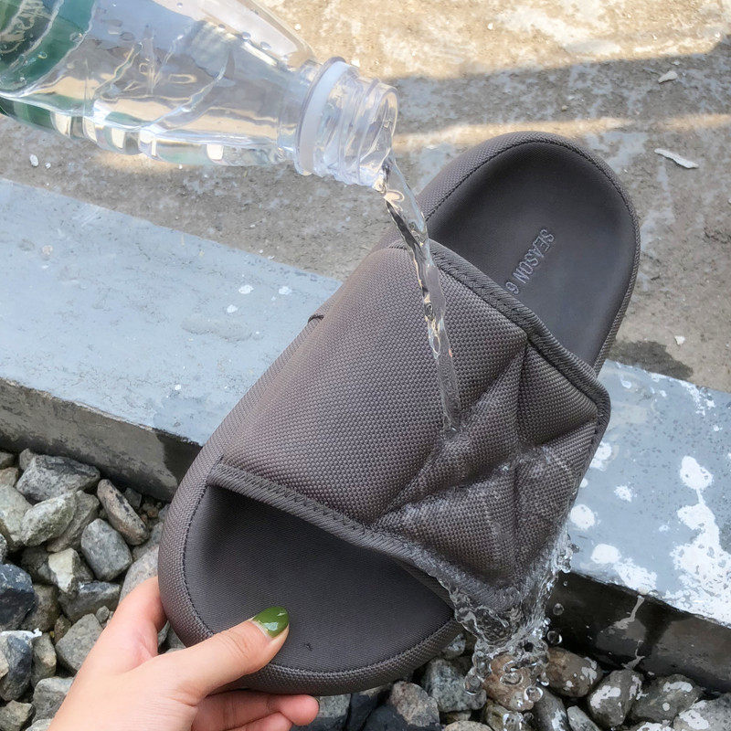 diayoyeezy emo coconut magic stick with thick undersurface bag slippers female outside wearing net red KANYE canvas cool tug