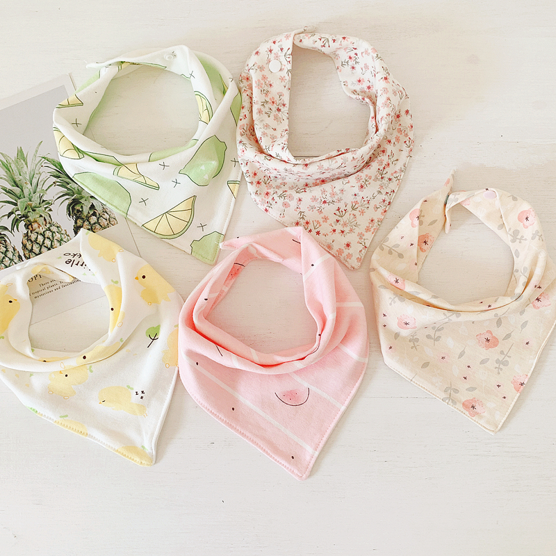 Baby Saliva Towel Baby Triangle Towel Pure Cotton Double Layer Press Button Newborns Purse pocket scarf Spring Summer no fluorescent
