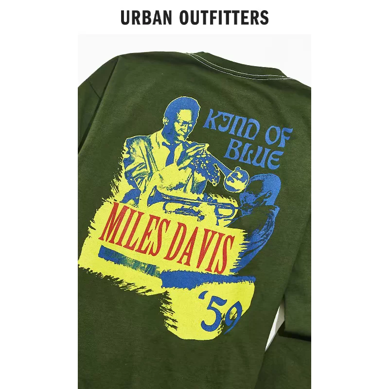 Футболка с длинными рукавами с принтом по мотивам Майлза Дэвиса, Urban Outfitters, мужская стильная крутая футболка