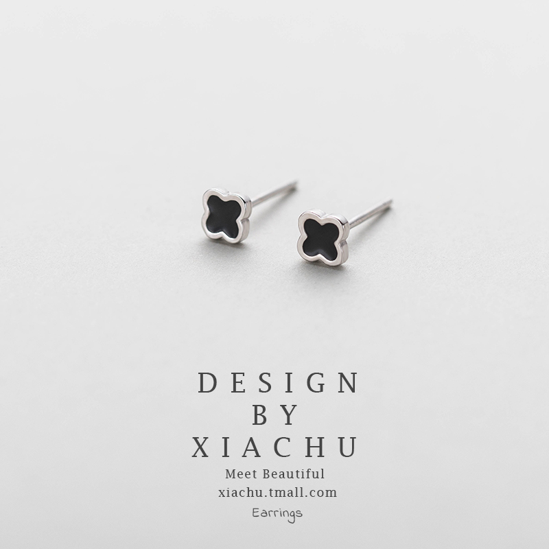 Pure Silver Four-leaf Grass 2021 New Tide Ear Bone Ear Pin Female Brief Lady Small Earrings Black Lucky Earrings