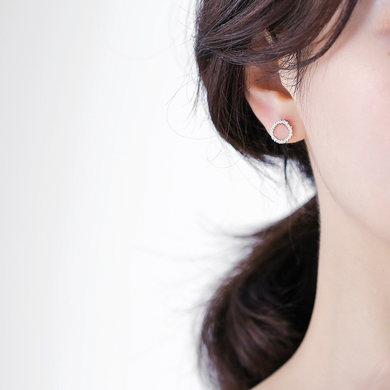 Pure Silver Small Circle Earshot Female Korea Temperament Net Red 2021 New Tide Earrings Round Water Drill Circle Ear Accessories