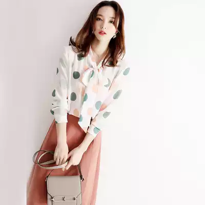 Early autumn Chiffon shirt women's long-sleeved 2019 polka dot scarf lace-up commuter Western style fashion slim-fit all-match shirt women