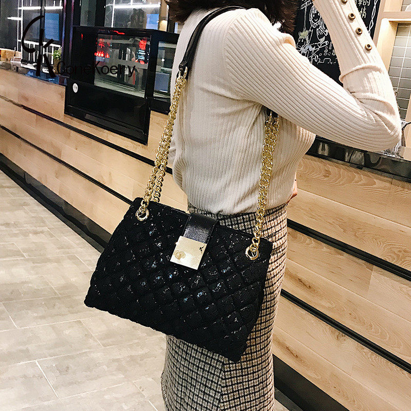 Genuine leather women's bag 2022 new 100 hitch-style advanced sensical package bag autumn winter chain bag large capacity single shoulder bag