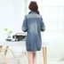 Áo khoác denim bùng nổ của phụ nữ xuyên biên giới 2019 mùa xuân và mùa thu mới kích thước lớn của phụ nữ có độ dài trung bình lỗ áo gió rộng rãi phụ nữ - Trench Coat