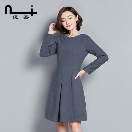 打底连衣裙长袖秋冬季2018新款女加厚中长款