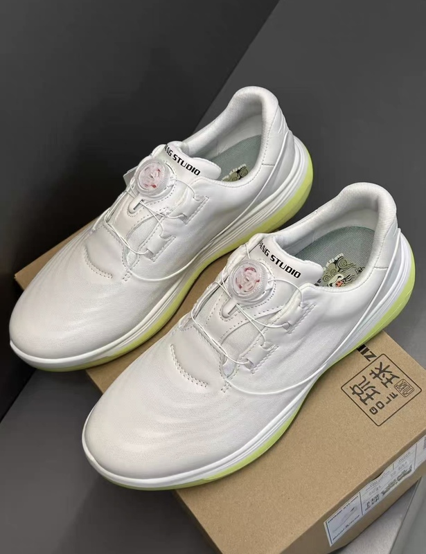 Zipang Ryukyu Golf Shoes Men's Loose Fit Comfortable Golf Shoes Button Style Golf Shoes Zipang Ryukyu Golf Shoes Men's Loose Fit Comfortable Golf Shoes Button Style Golf Shoes