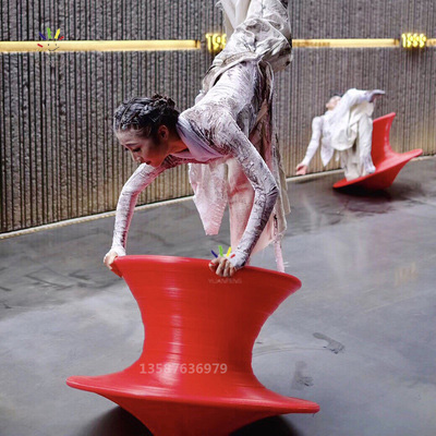 Rotating gyro chair tumbler 360-degree shopping mall creative home leisure seat gyro stool does not fall chair