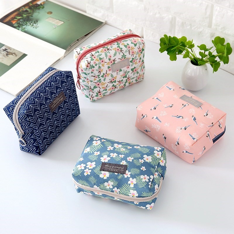 Cute cosmetic bag storage bag female portable carry-on cosmetic bag small mini hand-held small square bag Korea Jianlin