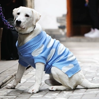 Голубое небо и белое облако