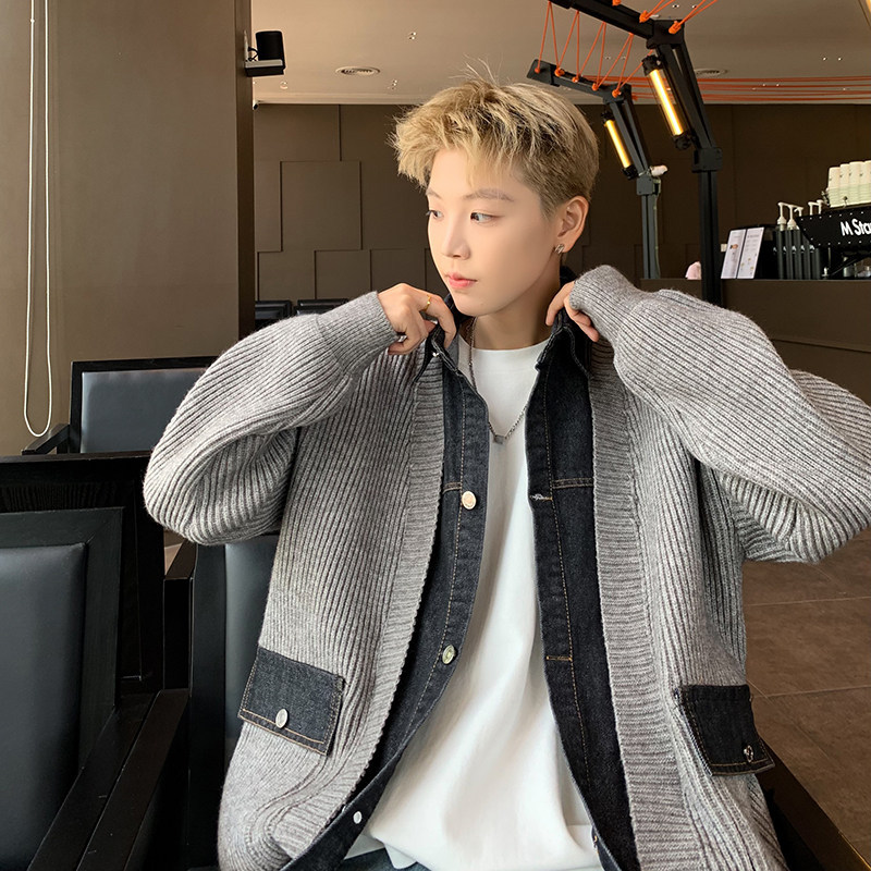 Denim Patchwork Fake Two-Piece Sweater for Men, New Autumn and Winter Style, High-End, Cool and Stylish Knitted Cardigan Jacket for Teenagers