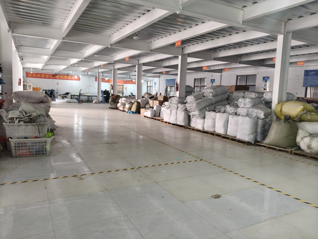 雨忆工厂店