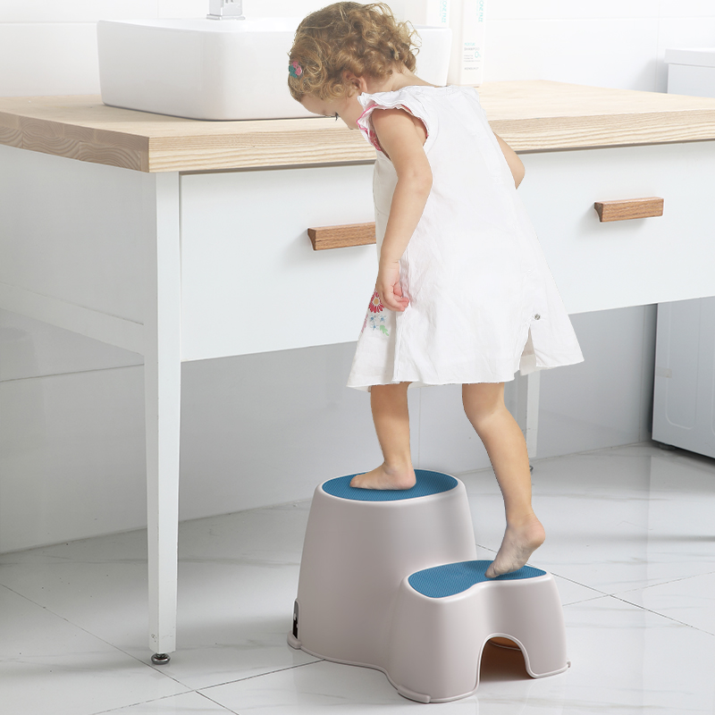 Children's non-slip cushion foot stool Baby toilet ascend foot Household plastic foot small chair bench Hand washing platform step