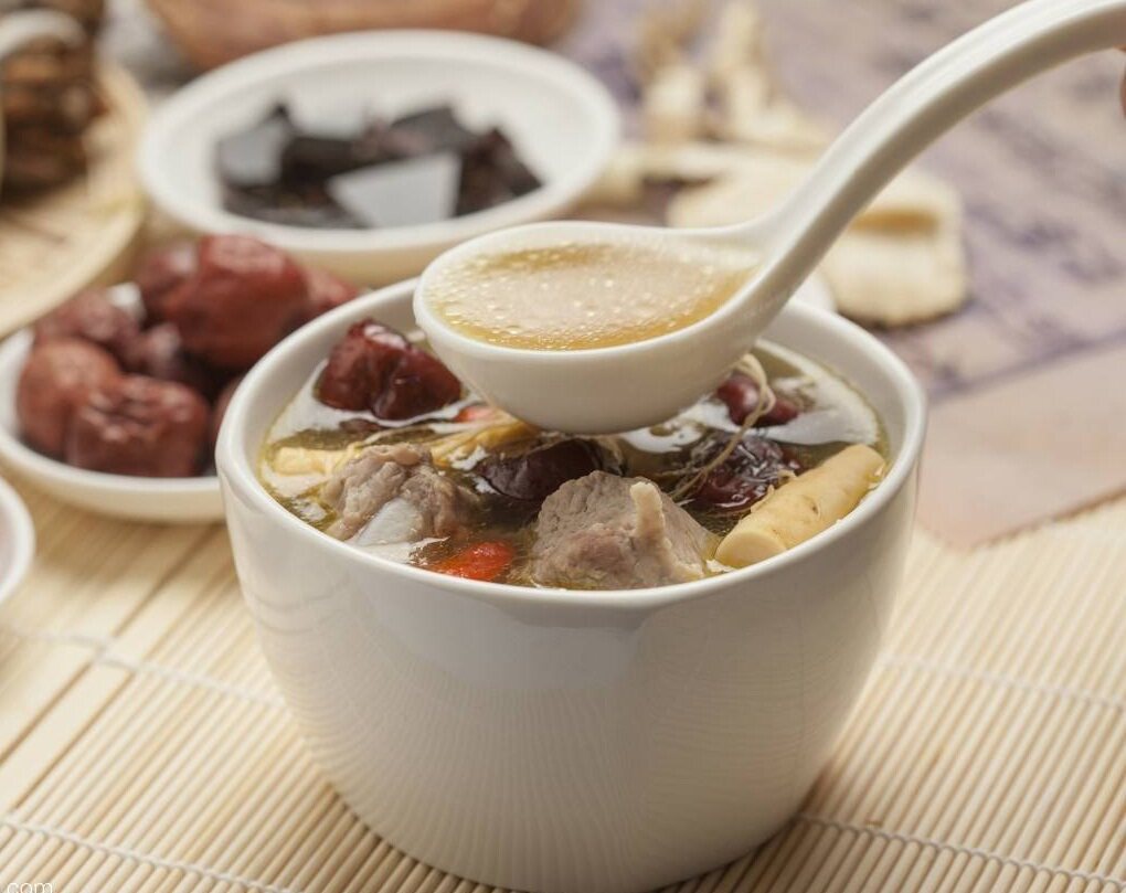脾胃虚寒夏天该怎么养,排寒气的十种食物,脾胃虚寒怎么调理_大山谷图库
