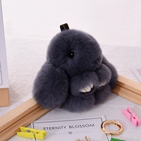 Темно -серая версия высотой 8 см.