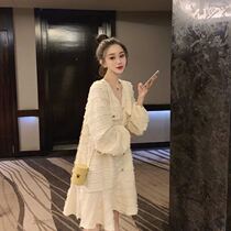 Pregnant womens autumn small fragrant dress spring and autumn fashion loose skirt thin lotus leaf fairy skirt medium and long