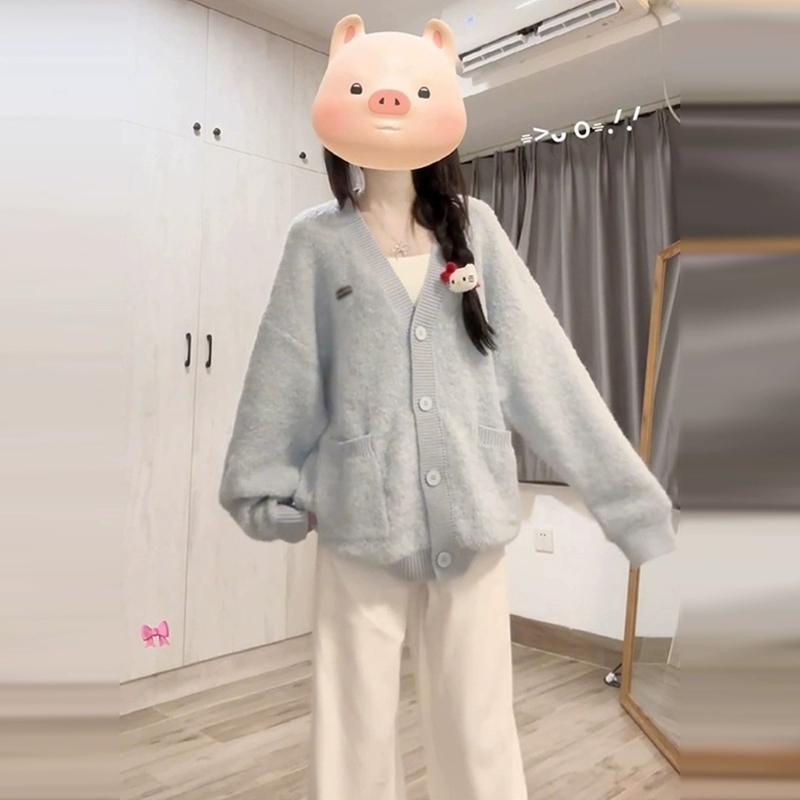 Fufu Lazy Style V-Neck Sweater Winter Women's 2026 New Loose High-End Knitted Cardigan Preppy Style Jacket