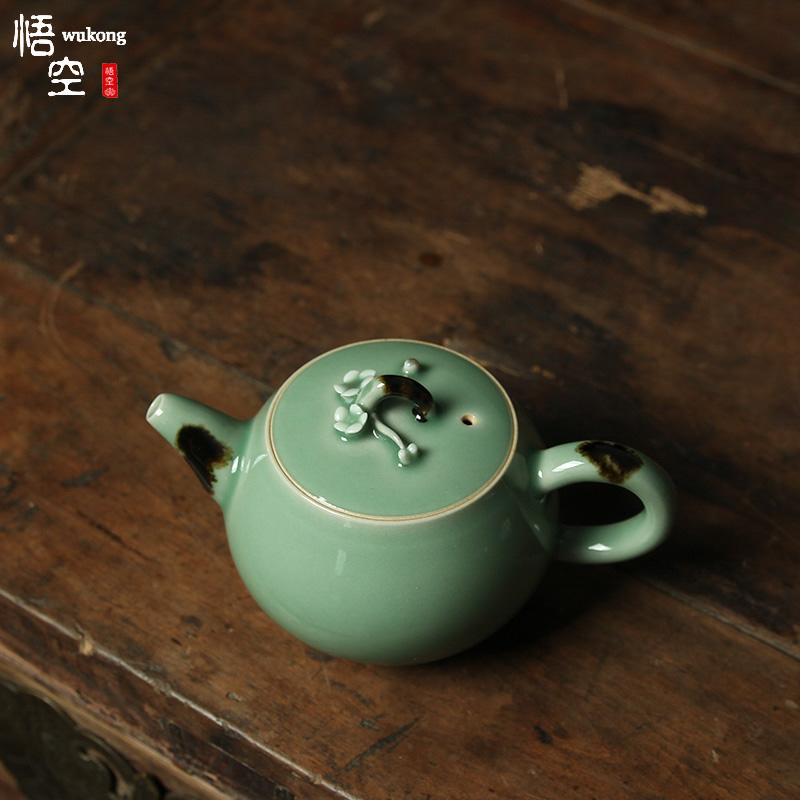 Dragon Springs Green Porcelain Kongfu Tea Buddies with Mei Ziqing Full handmade tea maker Kettle Single Pot collection to play plum blossom pot