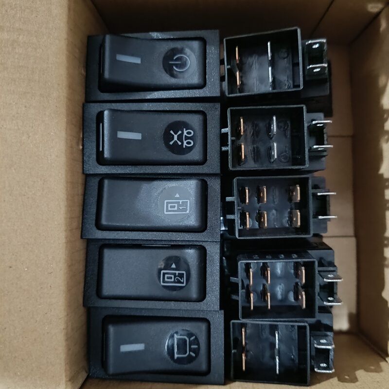 Suitable for Yutong Passenger Car Jk966 Series Rocker Switch