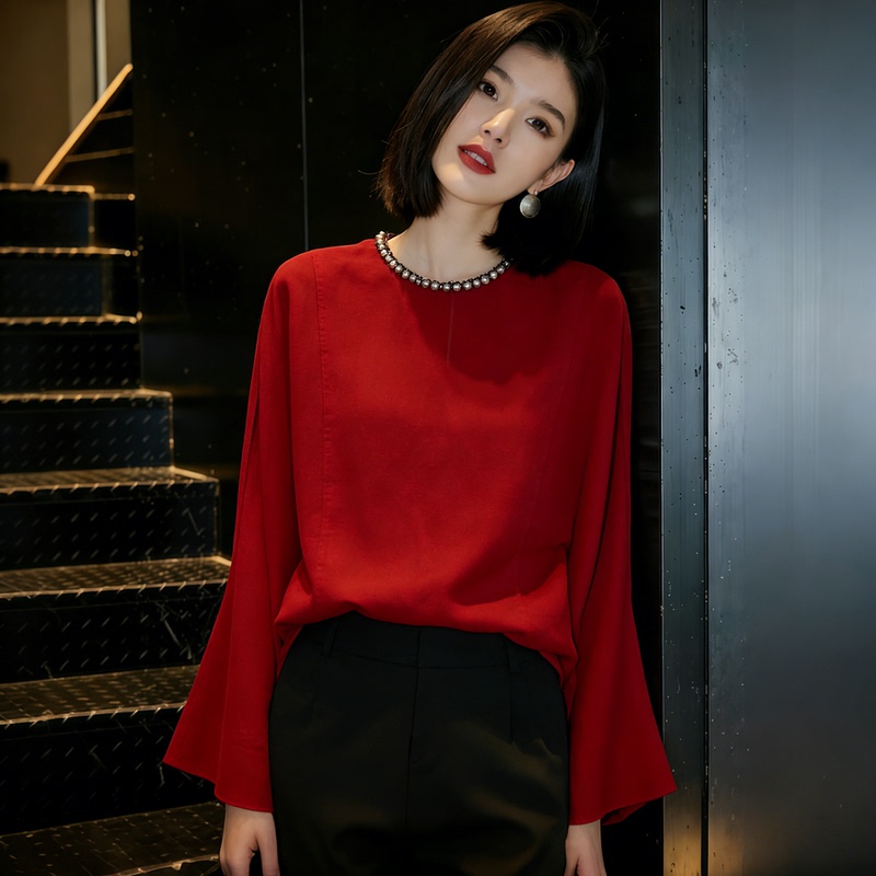 Long-Sleeved Shirt for Women 2026 Autumn New Korean Style Loose Round Neck Beaded Top Red Zodiac Year Pullover Shirt