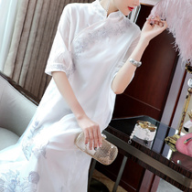 Chinese clothes womens dress womens ancient style 2021 summer clothes New Chinese style loose embroidery tea clothing Zen clothing