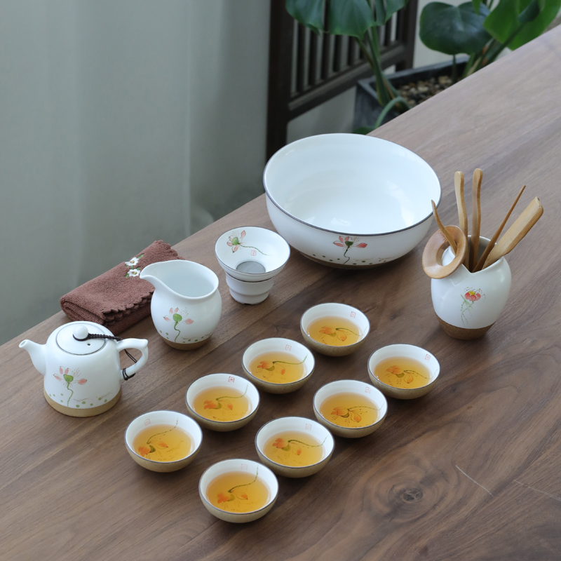 & old ceramic tea set, hand - made kung fu suit Japanese bamboo tea tray lid bowl of whole household cup side