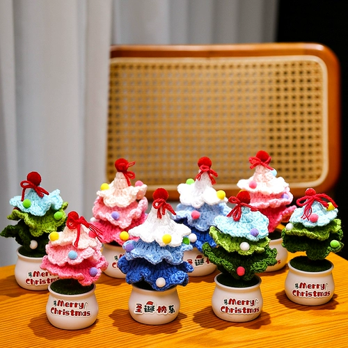 Маленький трикотажный рождественский креативный декор для домашнего использования ручной работы, коллекция 2023