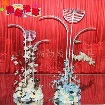 New wedding props iron banana leaf road lead three sets of leaves with Rod road guide combination iron leaves