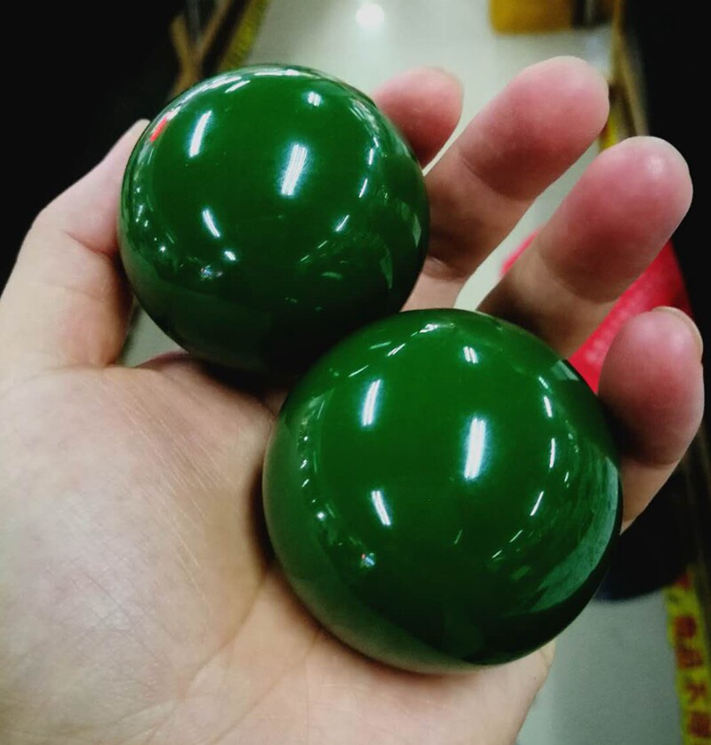 Xinjiang Hetian jade jasper handle file play natural jade handle fitness ball play handball handle