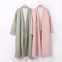 Autumn and winter lovers sleeping robes for men and women Japanese style and robes Long style sleeping robes pure cotton air laminated cotton strips striped bathing suit bathrobe