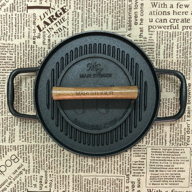 BBQ cast iron pressure plate pan pressure plate iron plate steak pressure plate Western food fried meat pressure plate 16CM with stripes