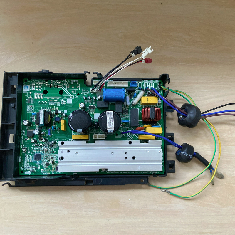 Midea Inverter Kfr-26W/Bp2N1-A15(Mdy08_1502/Y2-2_1076_Acdc).Lm.D.13 Midea Inverter Kfr-26W/Bp2N1-A15(Mdy08_1502/Y2-2_1076_Acdc).Lm.D.13