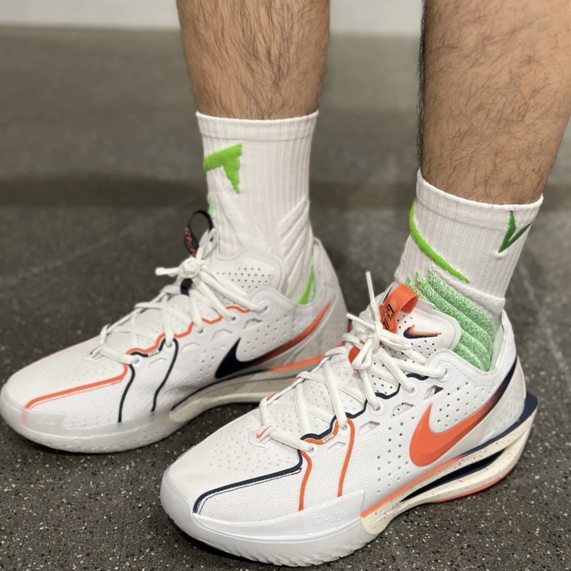 Nike G.T Cut 3 Comfortable and Durable Low-Top Basketball Shoes for Men, White and Orange Ib8870-191