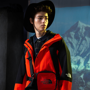 TheNorthFace北面三合一外套男女新款1994运动服连帽户外上衣4R52