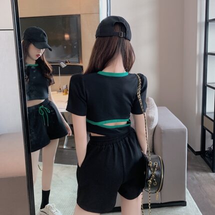 Small man with Korean style fashion sports suit women's summer thin black short sleeves + shorts casual two-piece suit