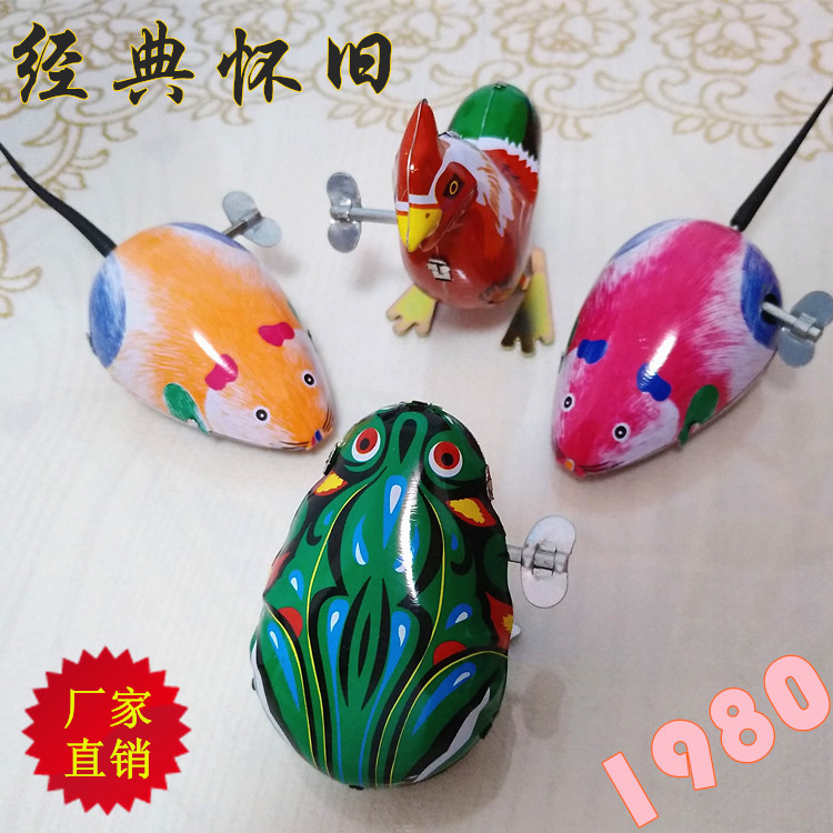80 Rear Nostalgic Clockwork Iron Sheet Frog Plush Small Chicken Children Grow Up With Toy Gift Ground Stall Source Batch