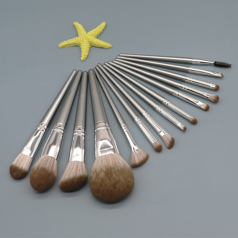 14 Li classmates first - seen makeup brush set beginners with full brush animal brush eye shadow brush ultra soft brush