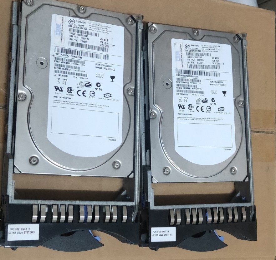 IBM 39R7308 40K1023 73GB 10K SCSI HDD X346