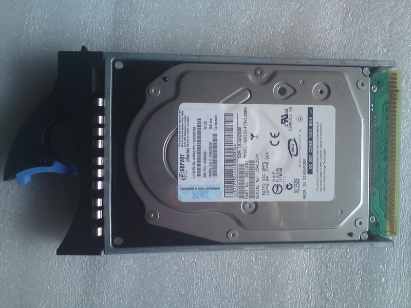 IBM 3275 03N6330 03N5265 00P3835 146GB 15K SCSI RS6000 hard drive