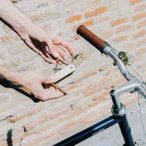 (50% off)DOIY Spain imported creative gift keychain tool gift box