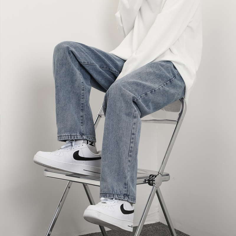 Jeans men's 2022 summer light color wide leg straight leg loose hanging feeling Hong Kong style men's trousers thin high street pants