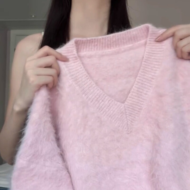 Pink Mohair V-Neck Sweater for Women, Autumn and Winter, Lazy Style Pullover, Faux Mink Velvet Inner Layer, Thickened Knit Top Pink Mohair V-Neck Sweater for Women, Autumn and Winter, Lazy Style Pullover, Faux Mink Velvet Inner Layer, Thickened Knit Top