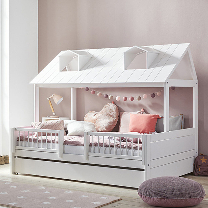 Tree House Bed and Children's Tree Room Bed Solid Wood House Customized Semi - High Bed Princess Room Bed out of bed