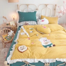 Spring and summer Korean princess style Girl heart pig pig embroidery cotton four-piece set Cotton quilt cover washed cotton bedding