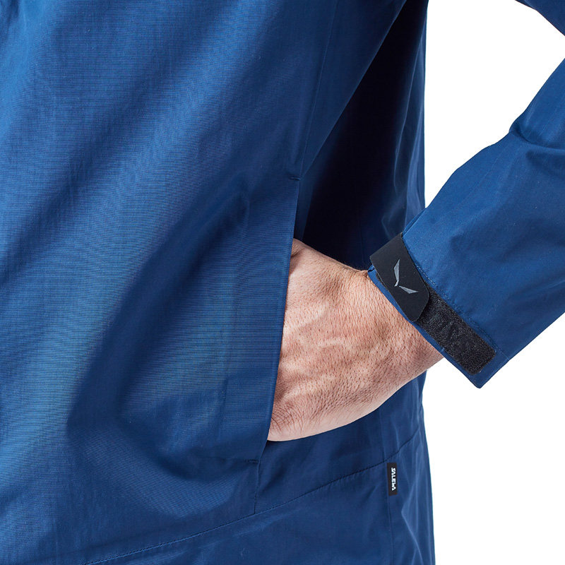 salewa 沙乐华 18年款 防水透气连帽 男式冲锋衣 SWABG81011 双重优惠折后￥349包邮 2色可选