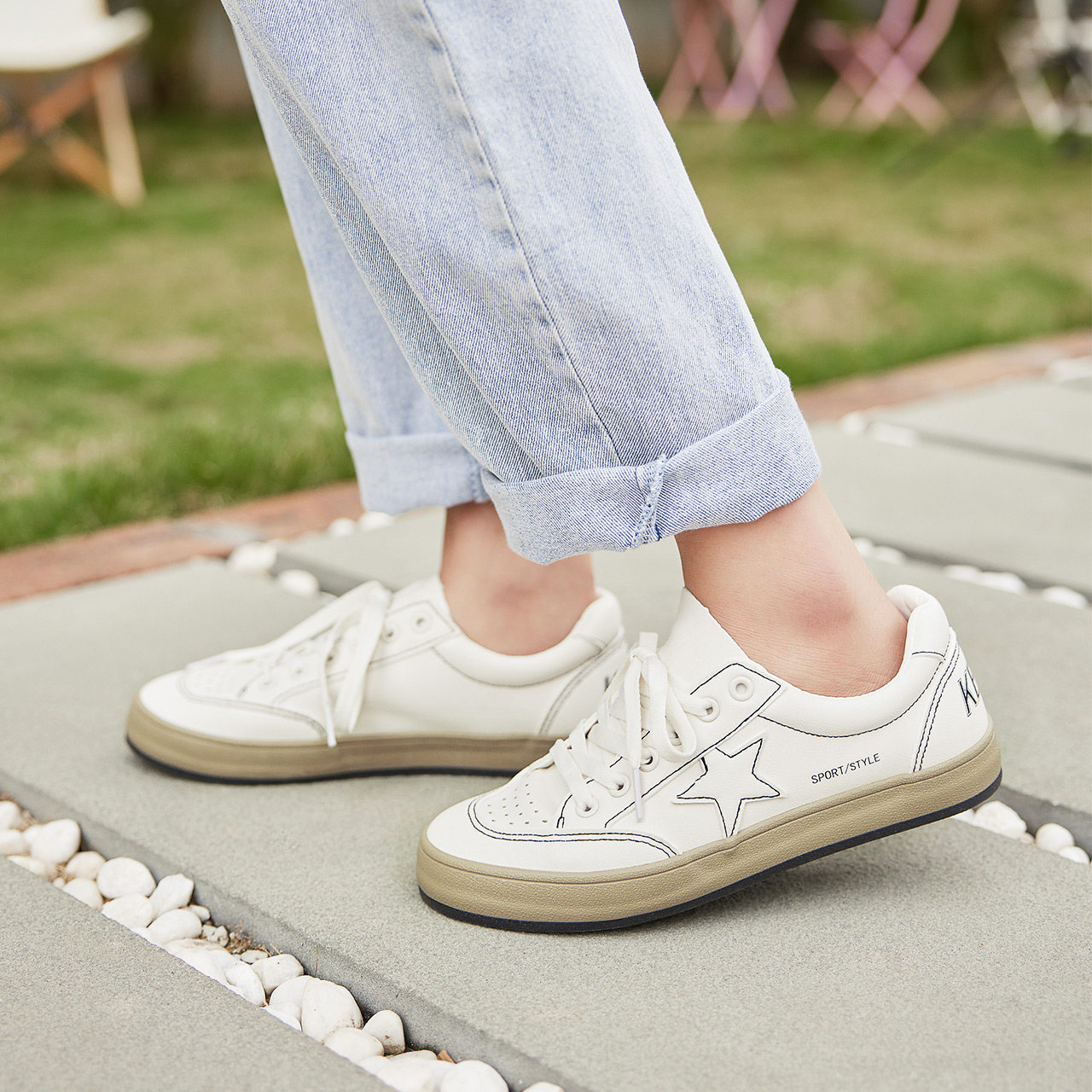 IEF/Aiyi clothing retro casual shoes women's 2021 summer and autumn new Korean version of rubber sole non-slip Joker flat shoes