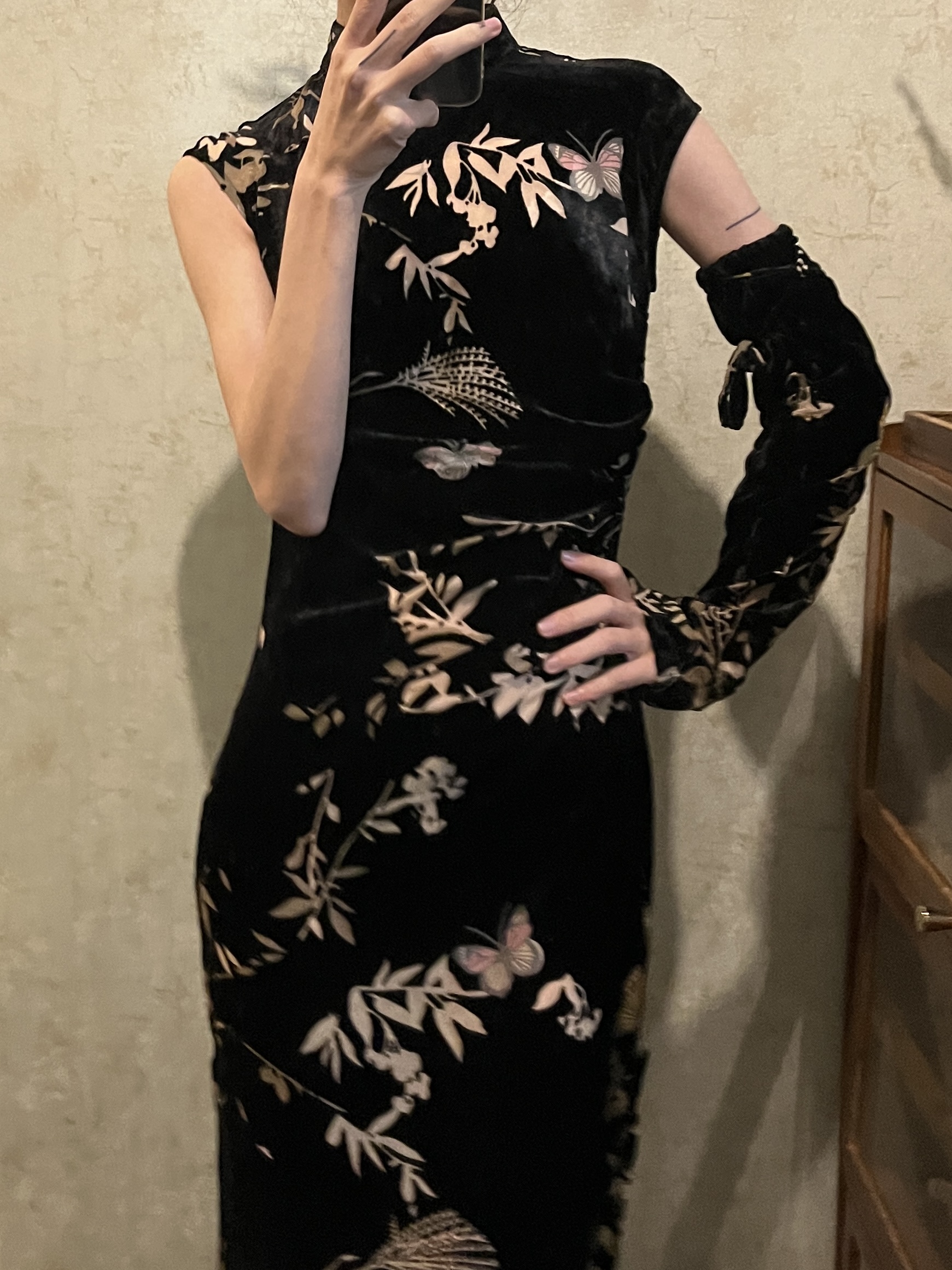Spot LIMP | Original self -made new Chinese butterfly velvet rotten flowers, fried semi -sleeve standing cheongsam Spot LIMP | Original self -made new Chinese butterfly velvet rotten flowers, fried semi -sleeve standing cheongsam