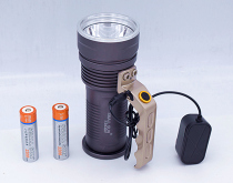 Small sun R857 aluminum alloy rechargeable portable searchlight outdoor mobile lighting tangle self-driving night riding