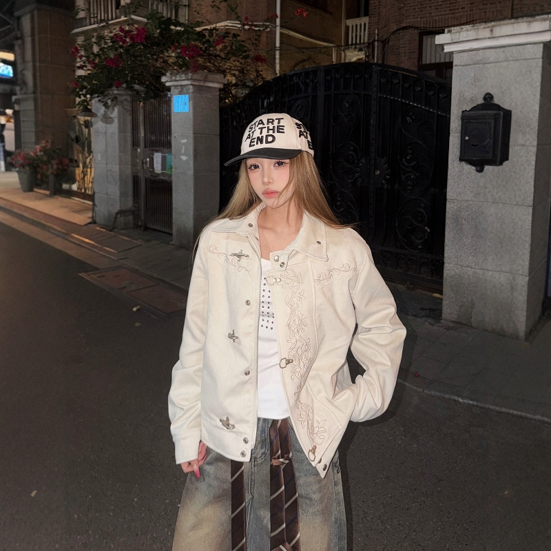X Is Not a Good Person New Chinese Style Airplane Buckle Short Jacket for Men and Women 2026 Spring National Style Embroidery Niche Casual Jacket